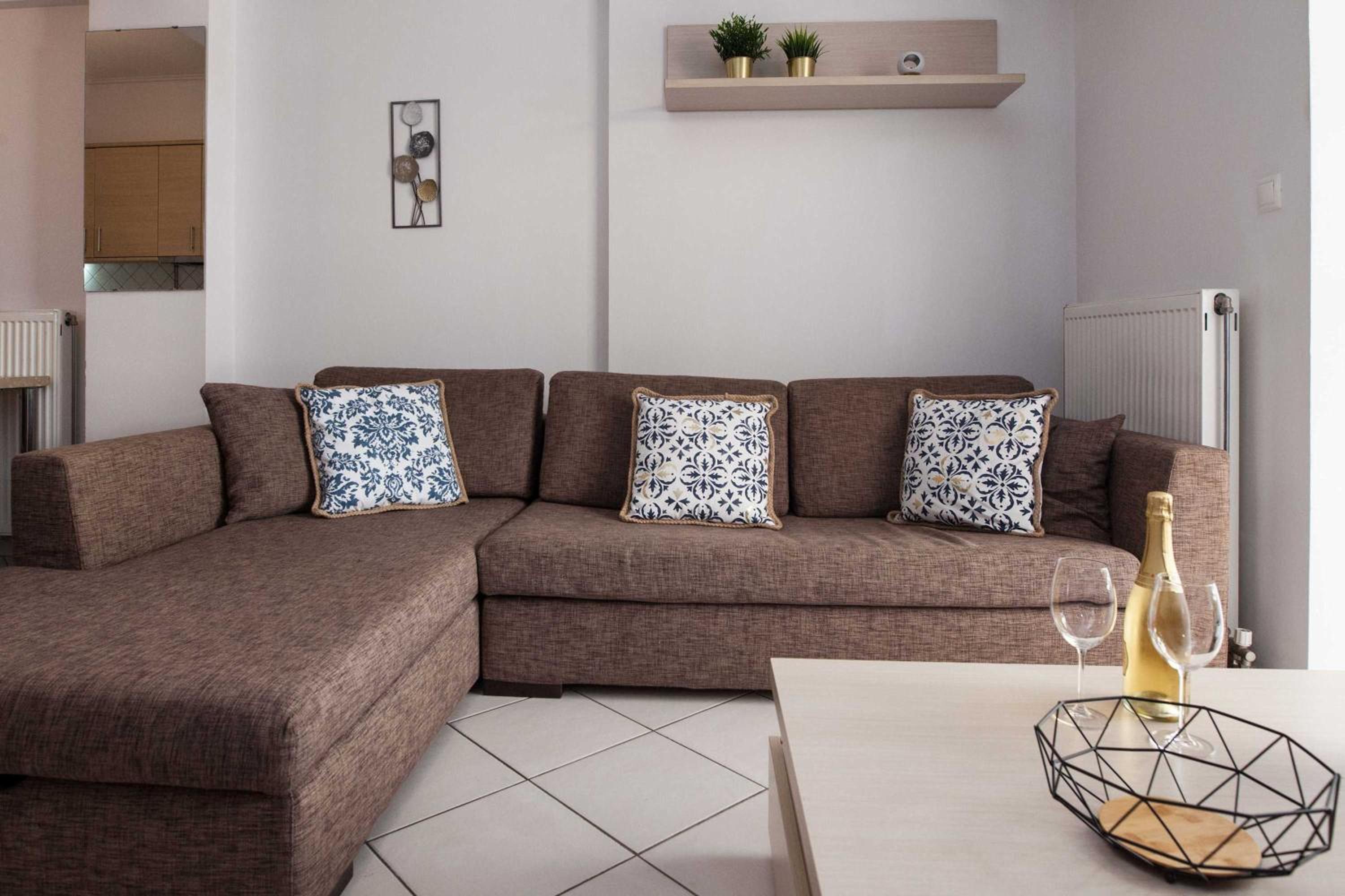 Bright 1 Bd Apt in Ampelokipoi with Balcony