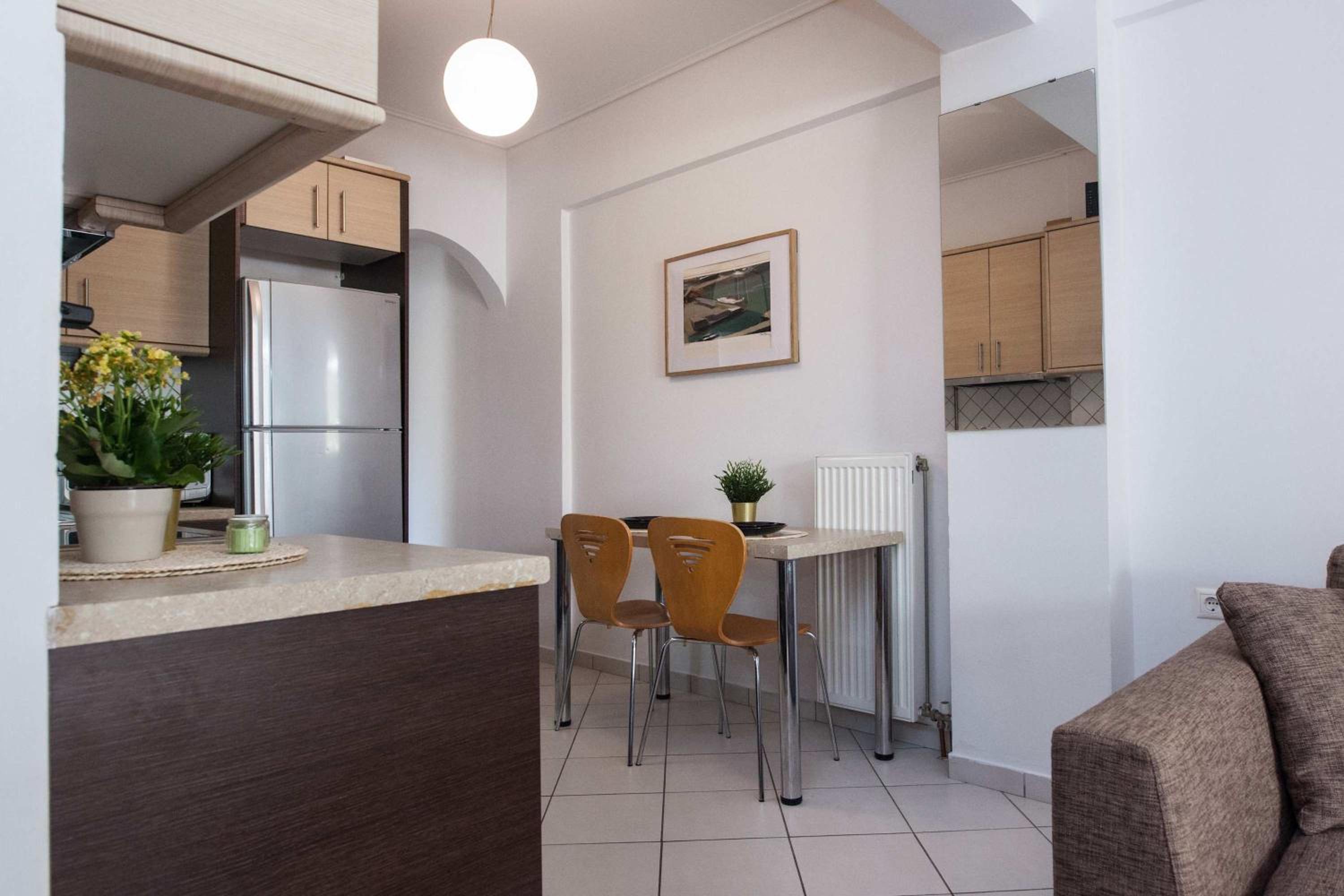 Bright 1 Bd Apt in Ampelokipoi with Balcony