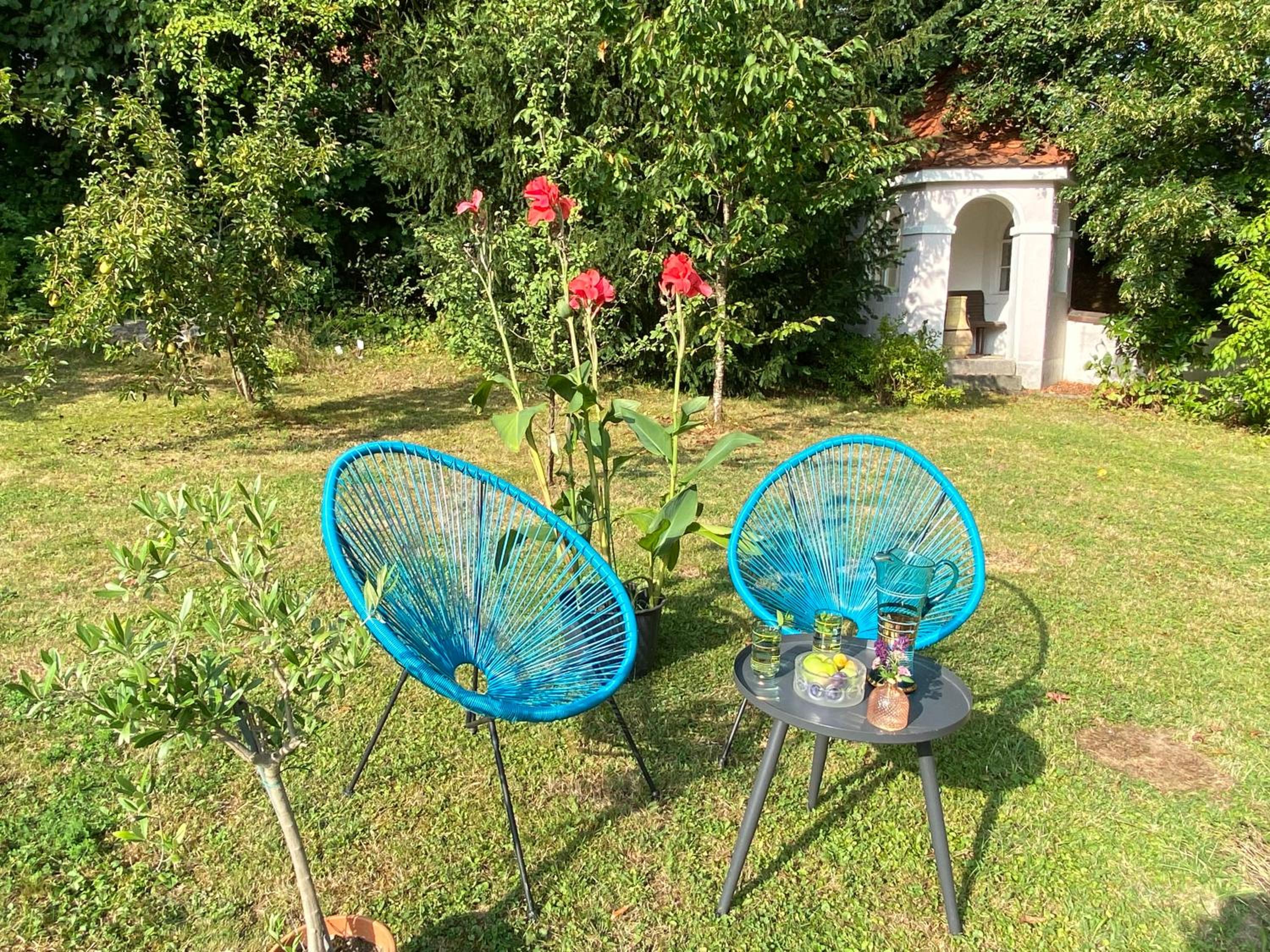 Ferienwohnung in historischer Villa mit Gartennutzung