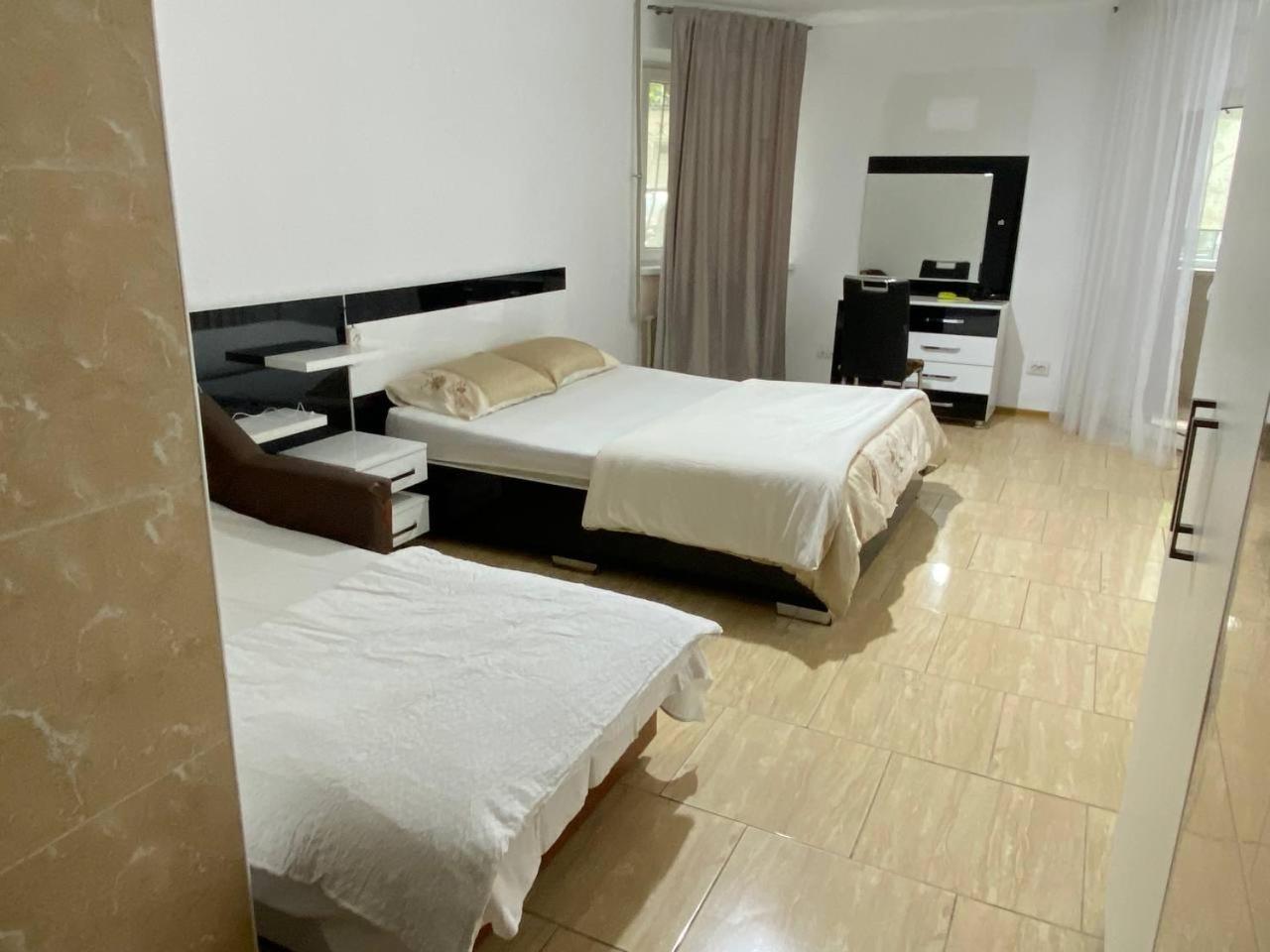 Two-bedroom apartment in the city center view 3