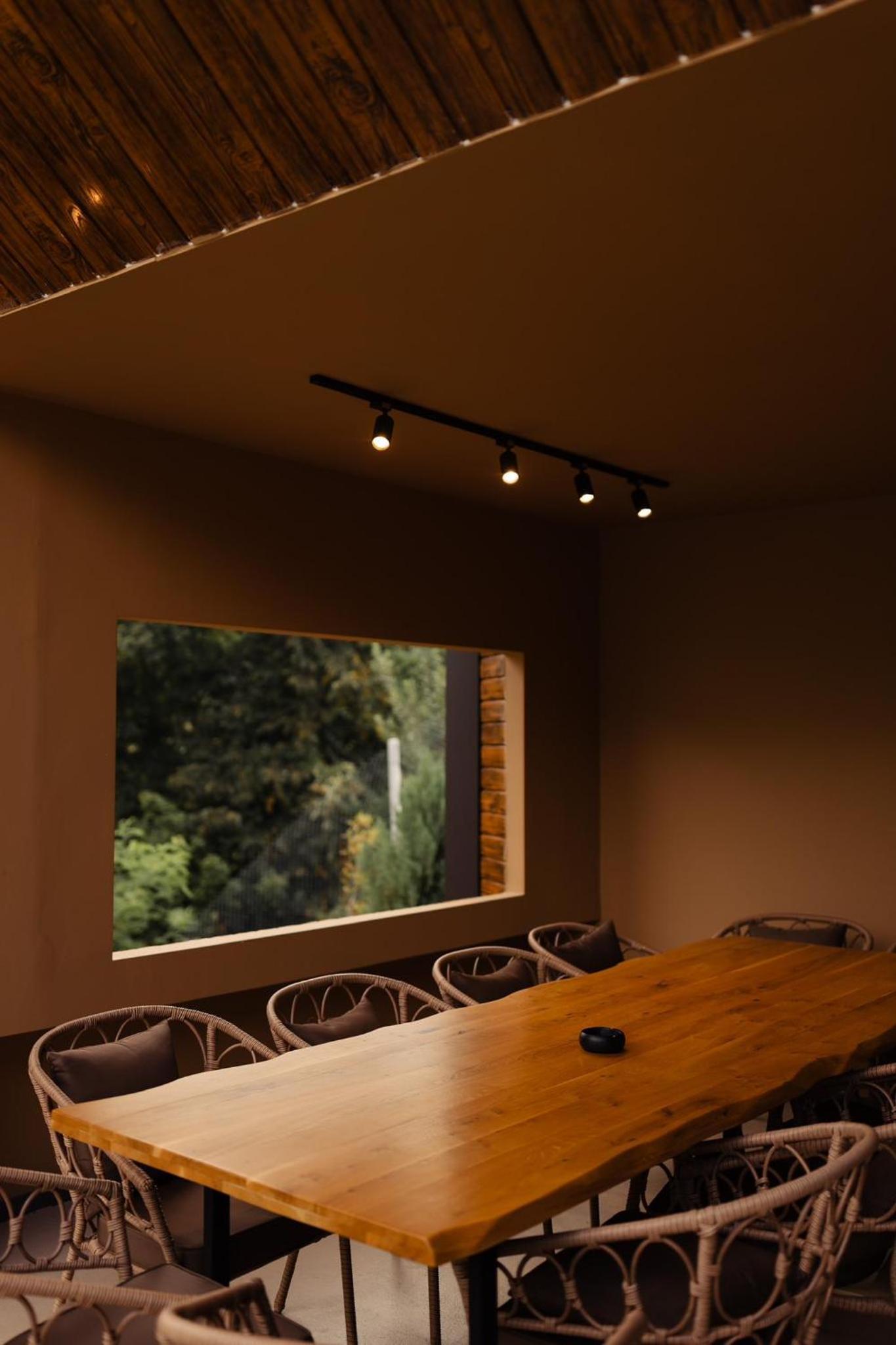 Panoramic Chalet Transalpina