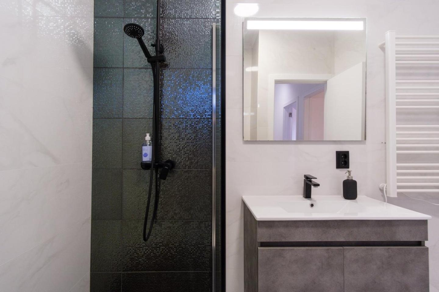 GuestReady - Graceful escape in Madeira view 5
