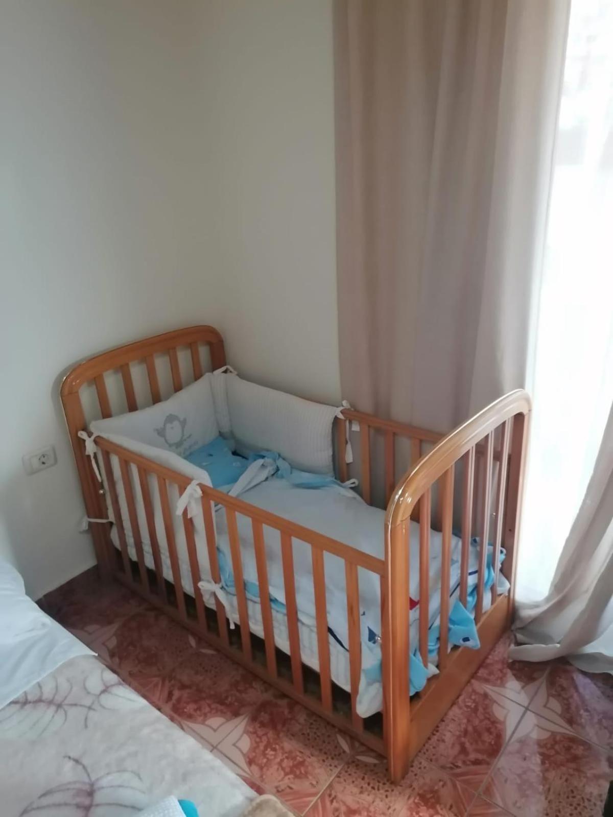 Margarita - Entire house with 4 bedrooms and free parking