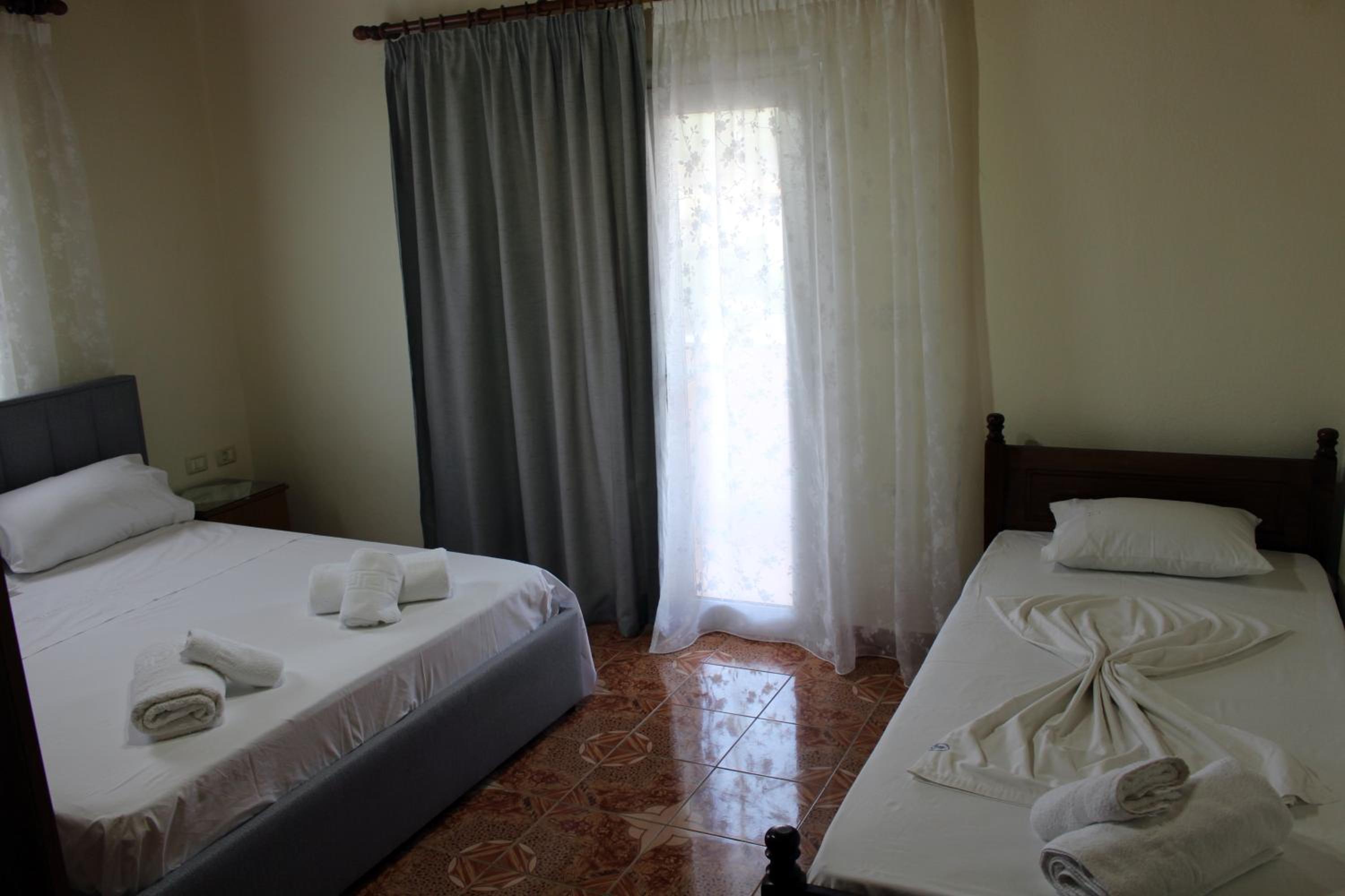Margarita - Entire house with 4 bedrooms and free parking