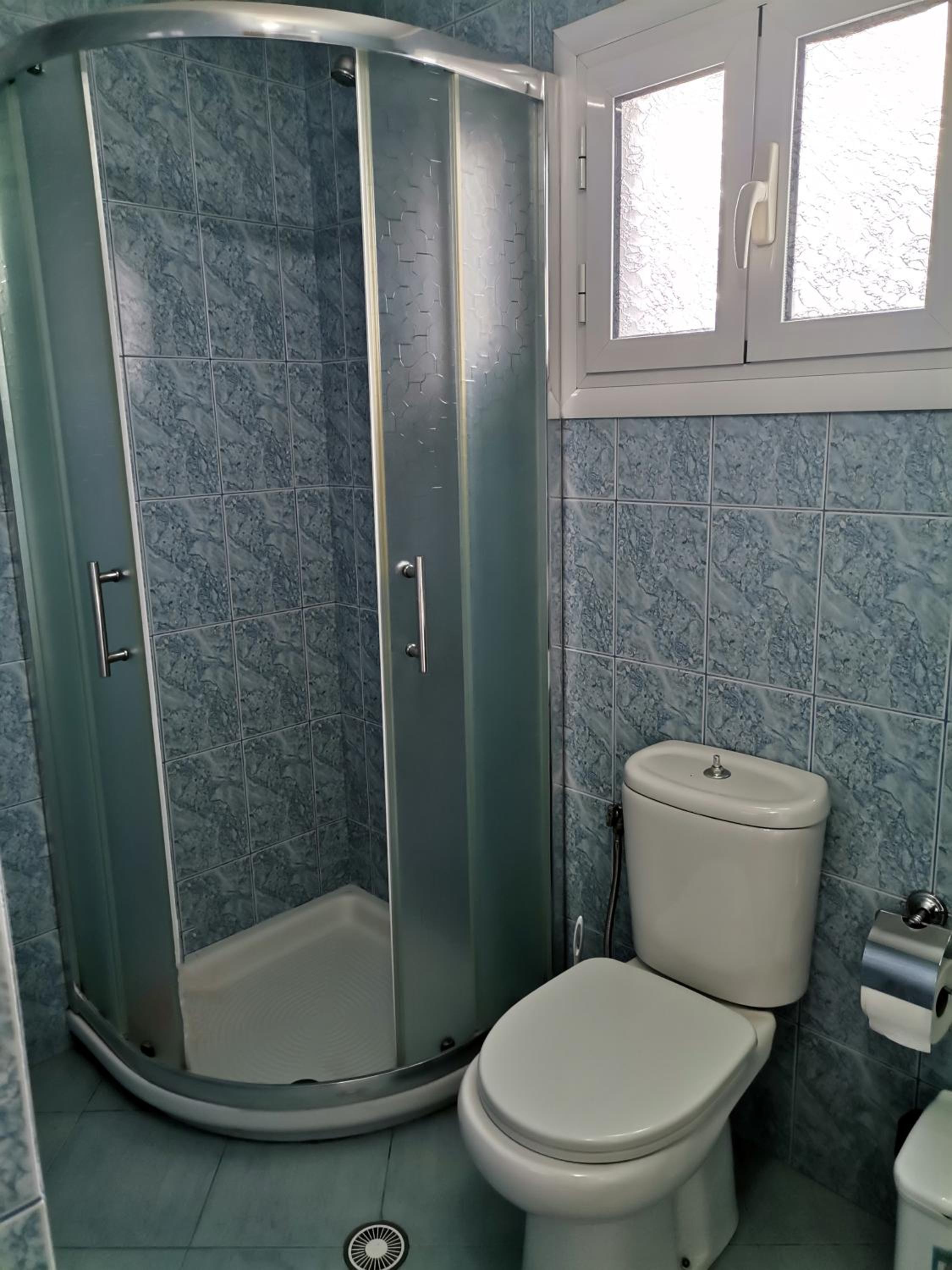 Margarita - Entire house with 4 bedrooms and free parking