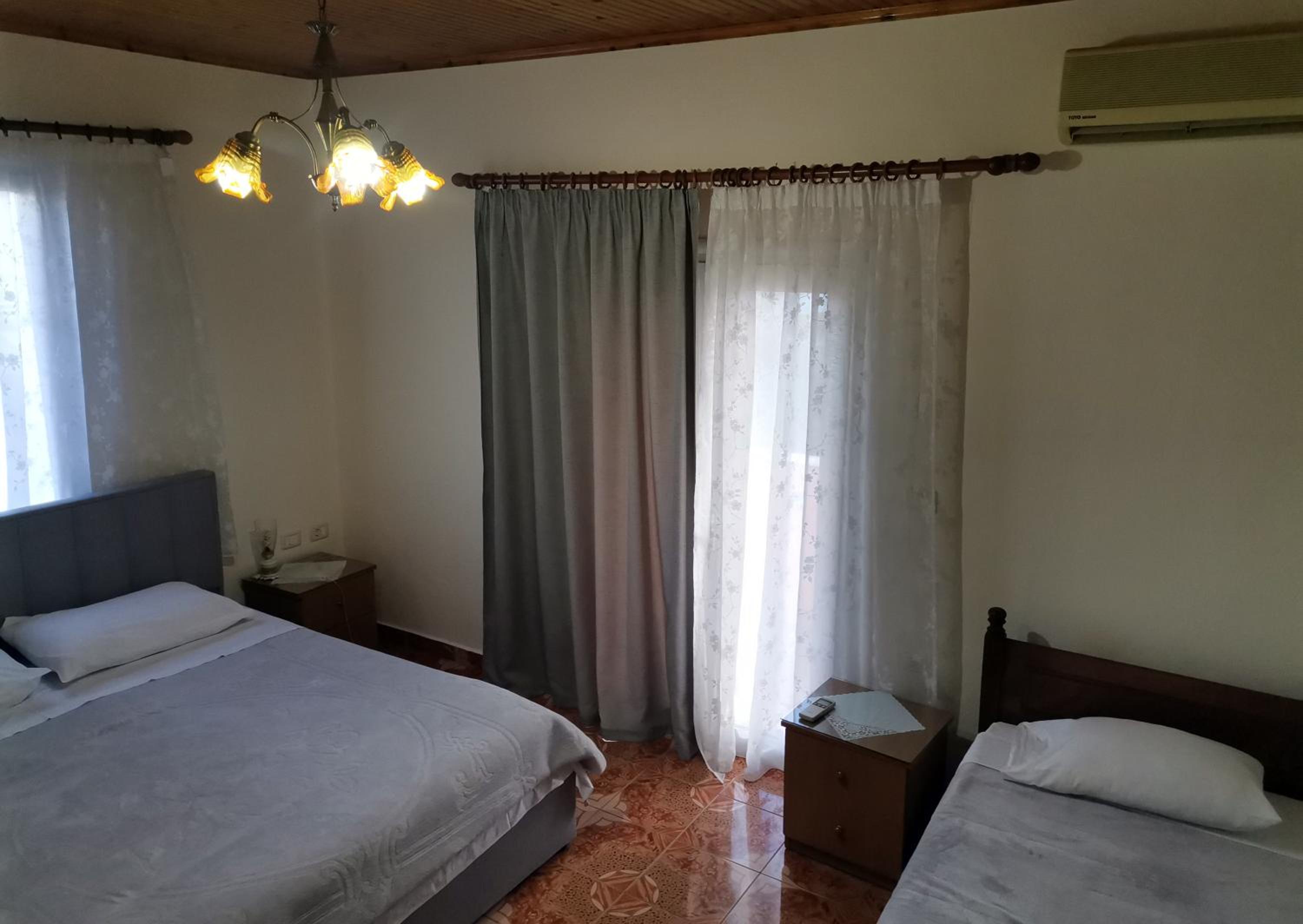 Margarita - Entire house with 4 bedrooms and free parking