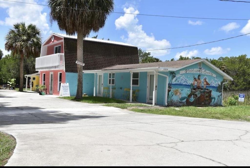 Neptune's Grotto Old Florida Adventure Retreat
