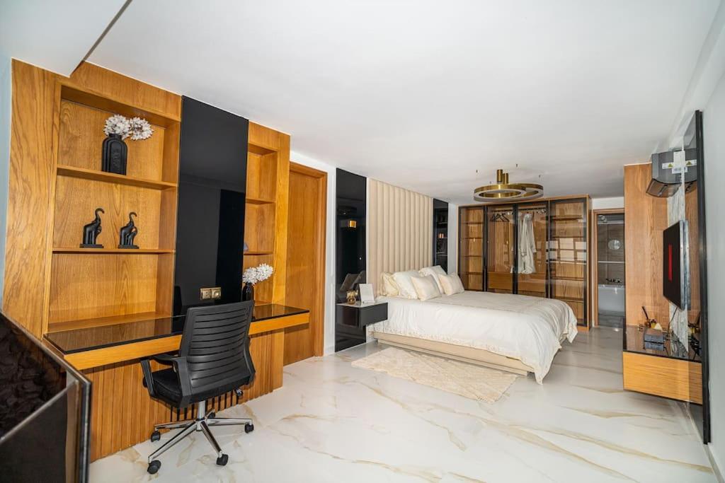 Cosy duplex, refined decor, hypercentre, parking
