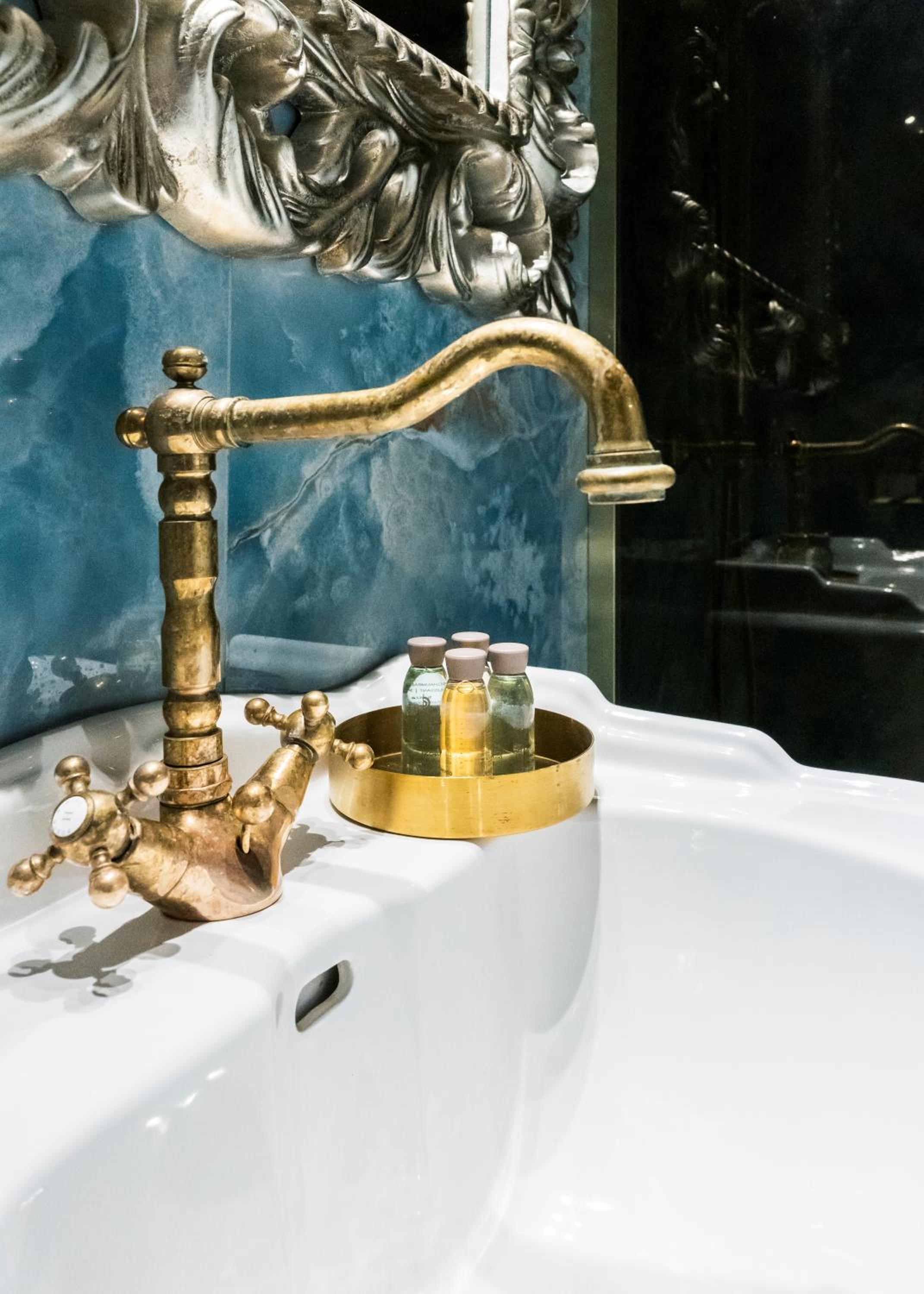 Palazzo Titti Rialto Suites