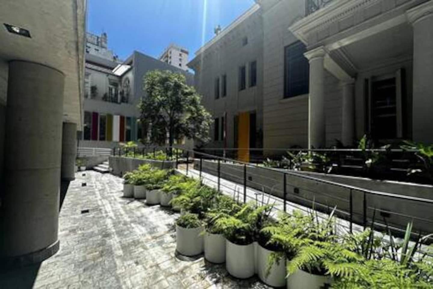 Attico Calas