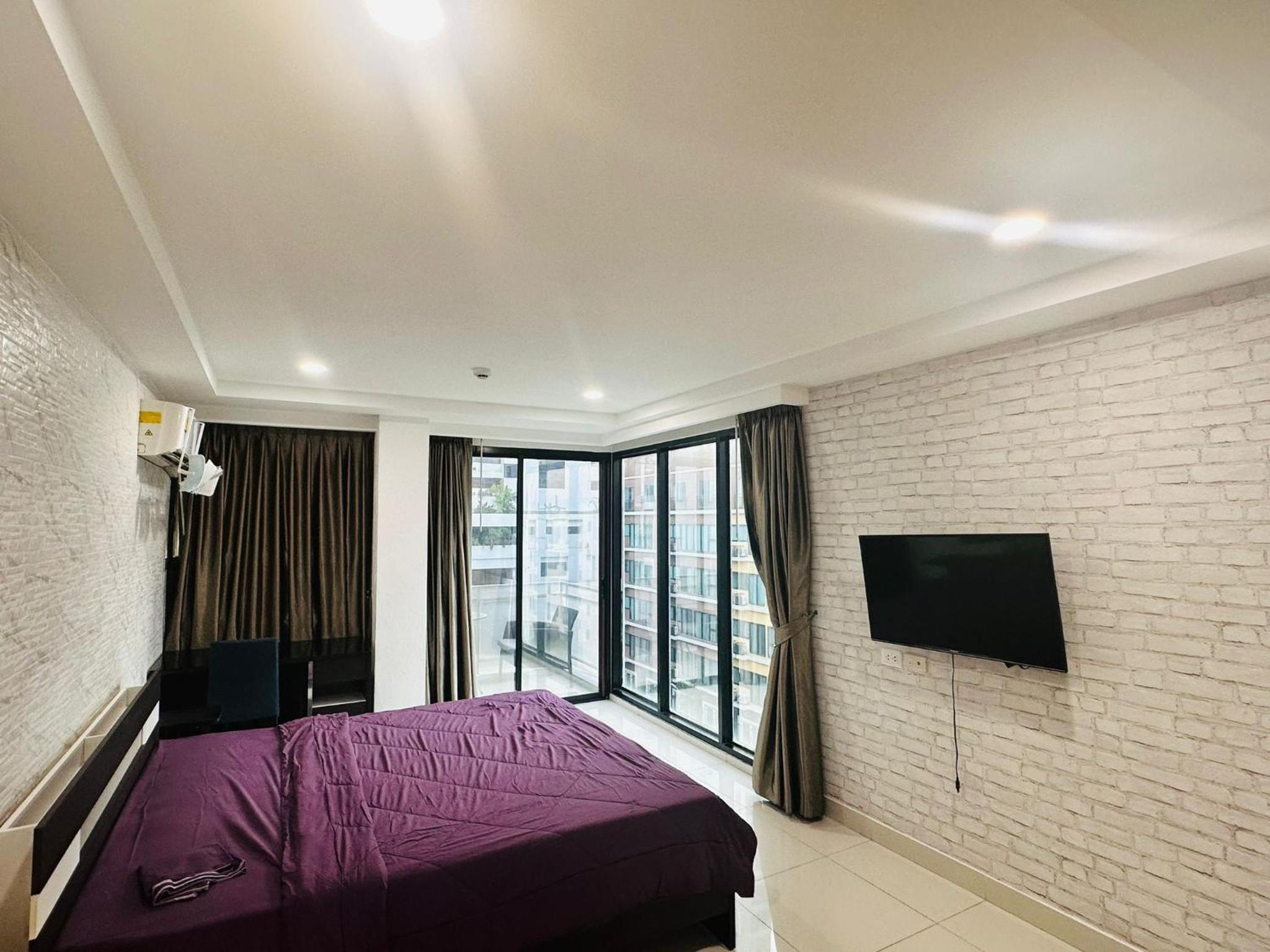 Neo Condo 2 bedroom Jomtien LUX view 4