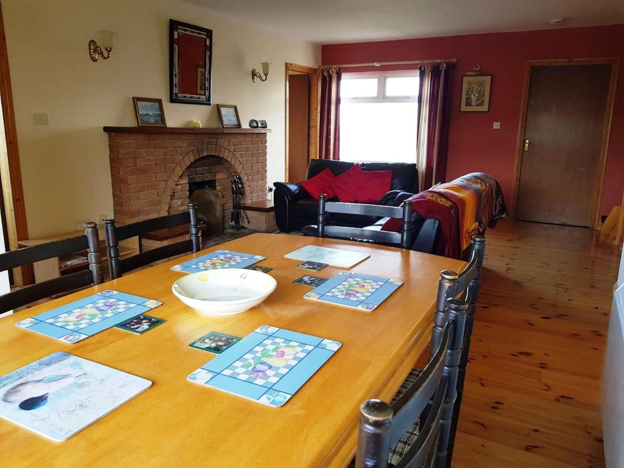 No 6 Glynsk Cottage view 3