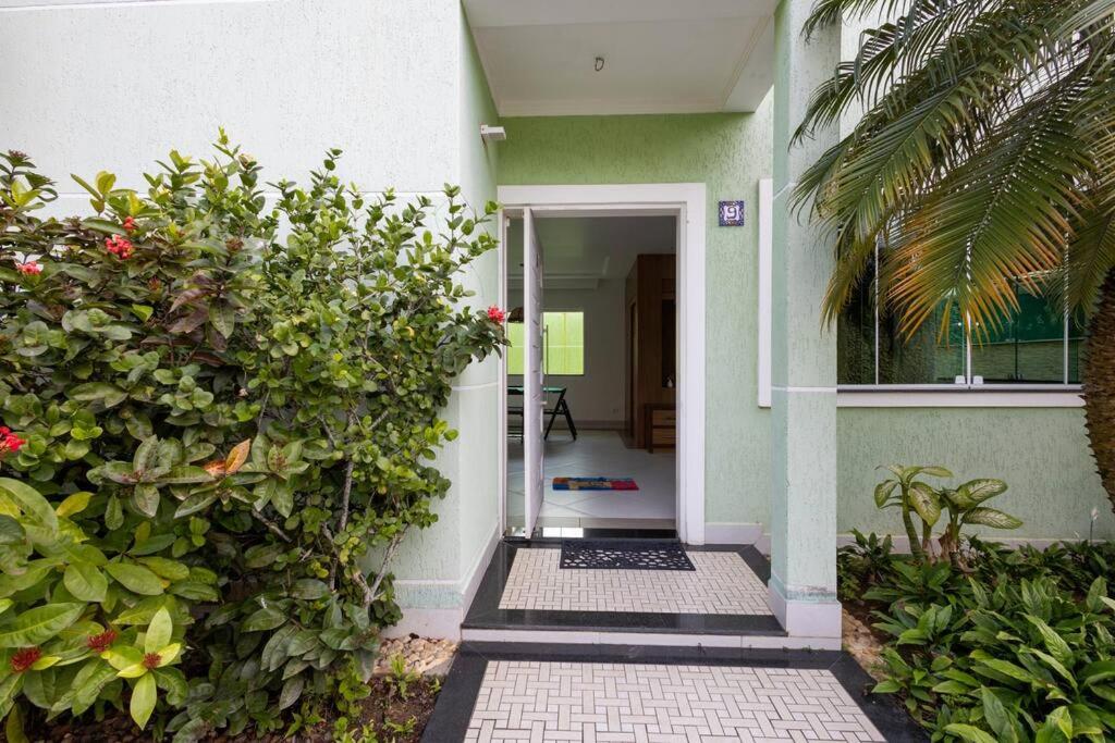 Casa de Condomínio a 150m da Praia de Maresias
