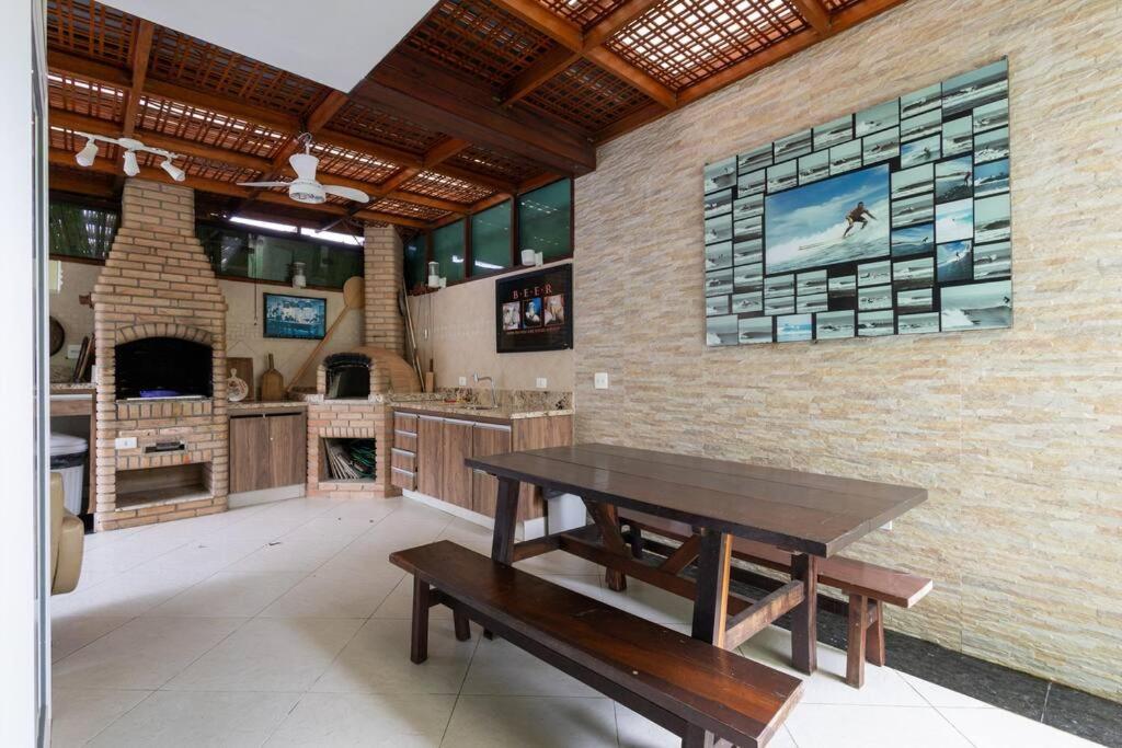 Casa de Condomínio a 150m da Praia de Maresias
