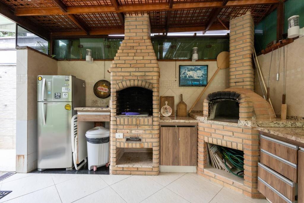 Casa de Condomínio a 150m da Praia de Maresias