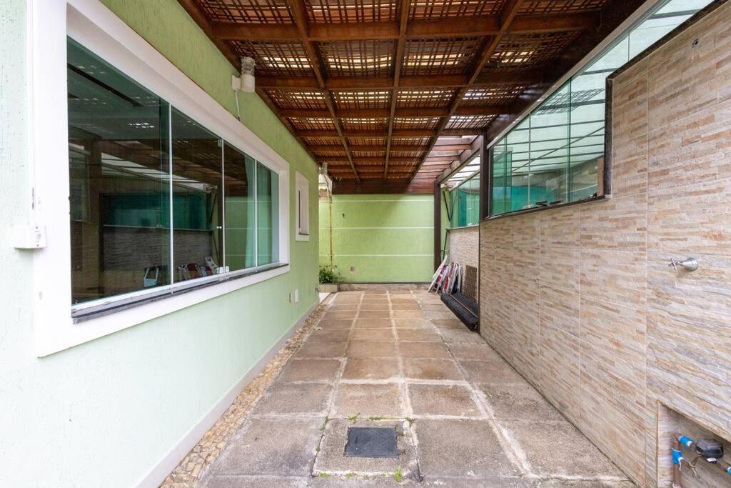 Casa de Condomínio a 150m da Praia de Maresias