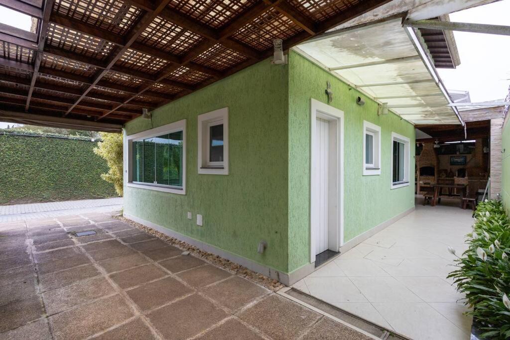 Casa de Condomínio a 150m da Praia de Maresias