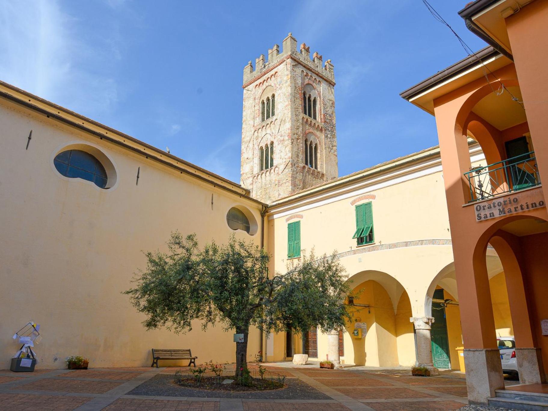 Photo 6