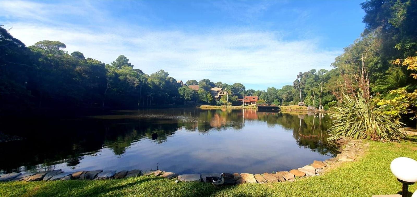 Locar-in Gramado - Lagos de Gramado Cond. fechado
