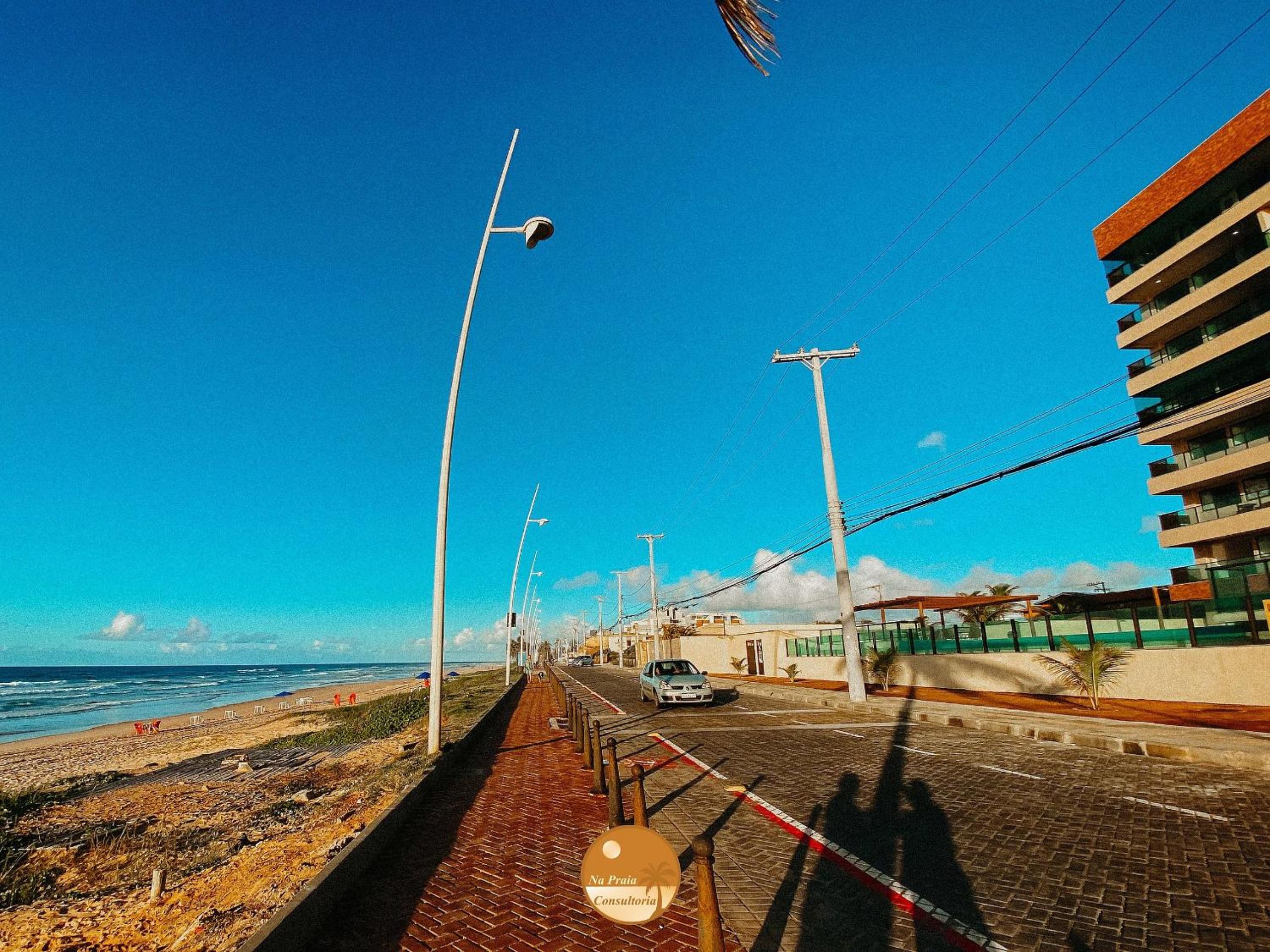 V703 - VISTA de Cinema, Piscina Borda Infinita, Beira Mar