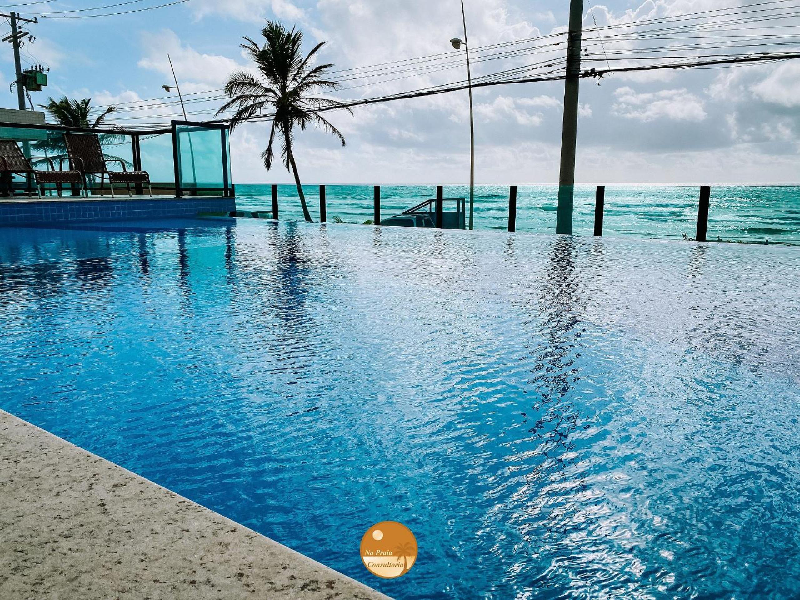 V703 - VISTA de Cinema, Piscina Borda Infinita, Beira Mar