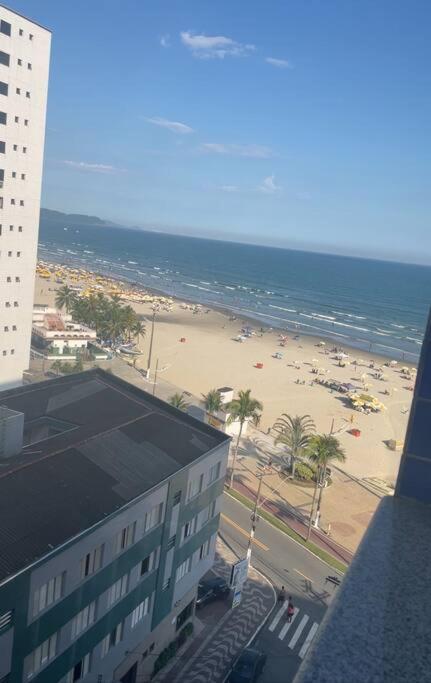 Apartamento pé na areia Praia Ocian - Frente Mar