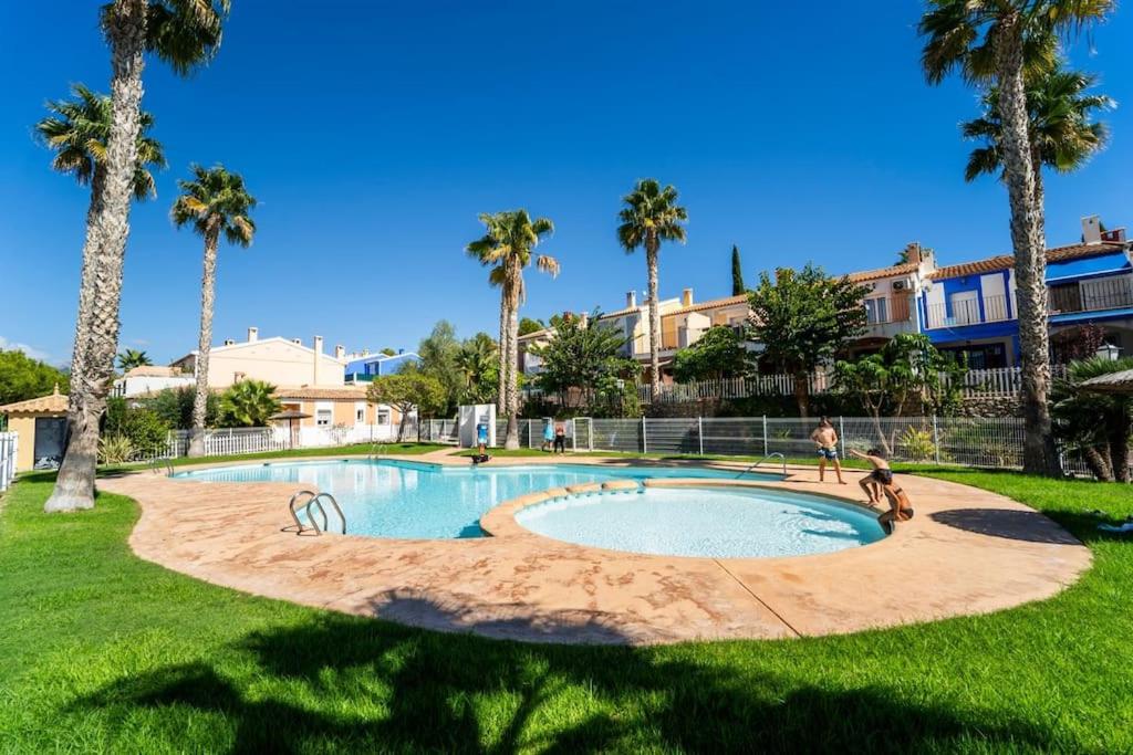 Comfortable and relaxing house in Bonalba