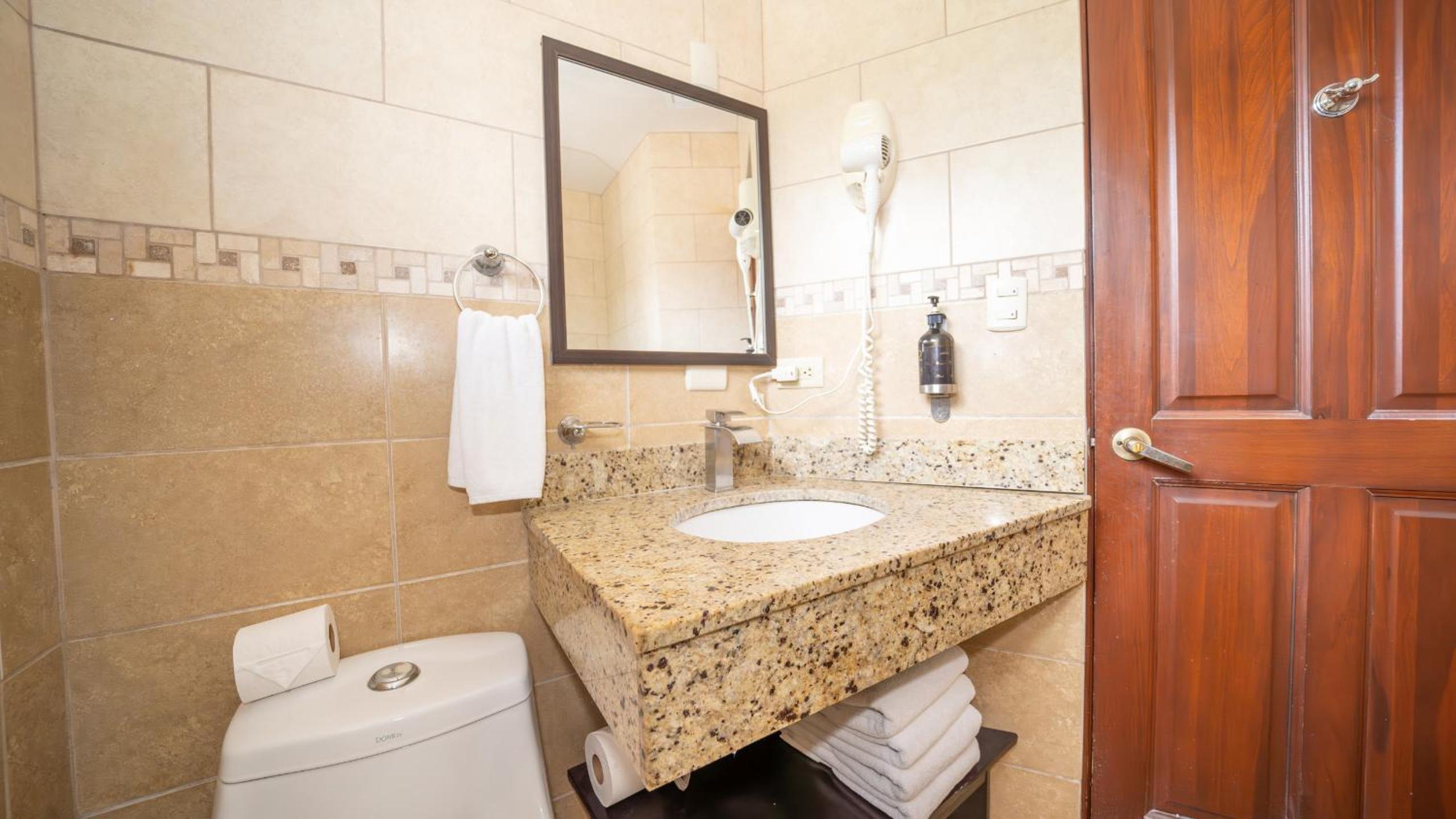 MonteMar Beach Condo At Playa hermosa