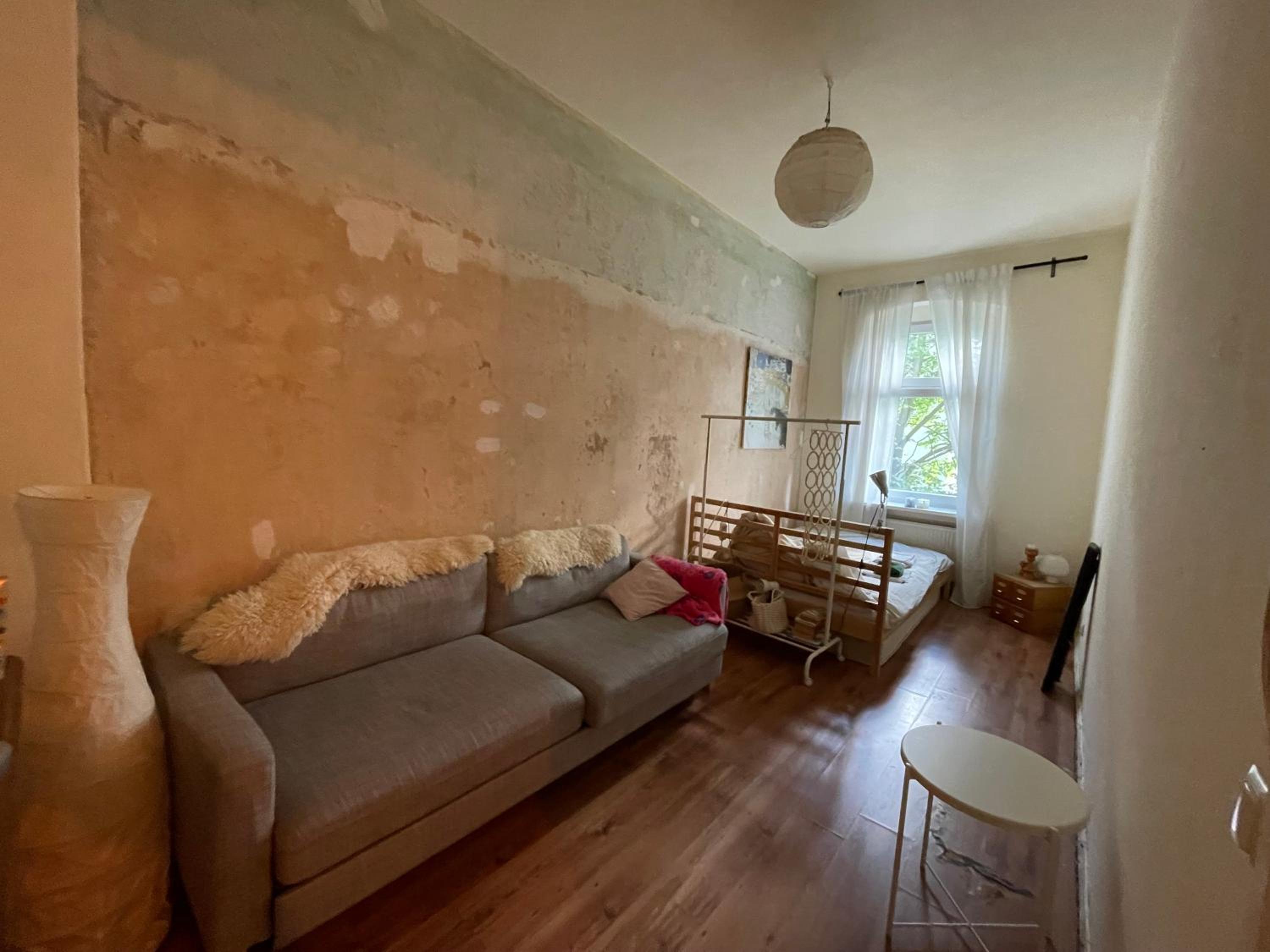 Schillerkiez helle zentrale Wohnung mit Berliner Charme