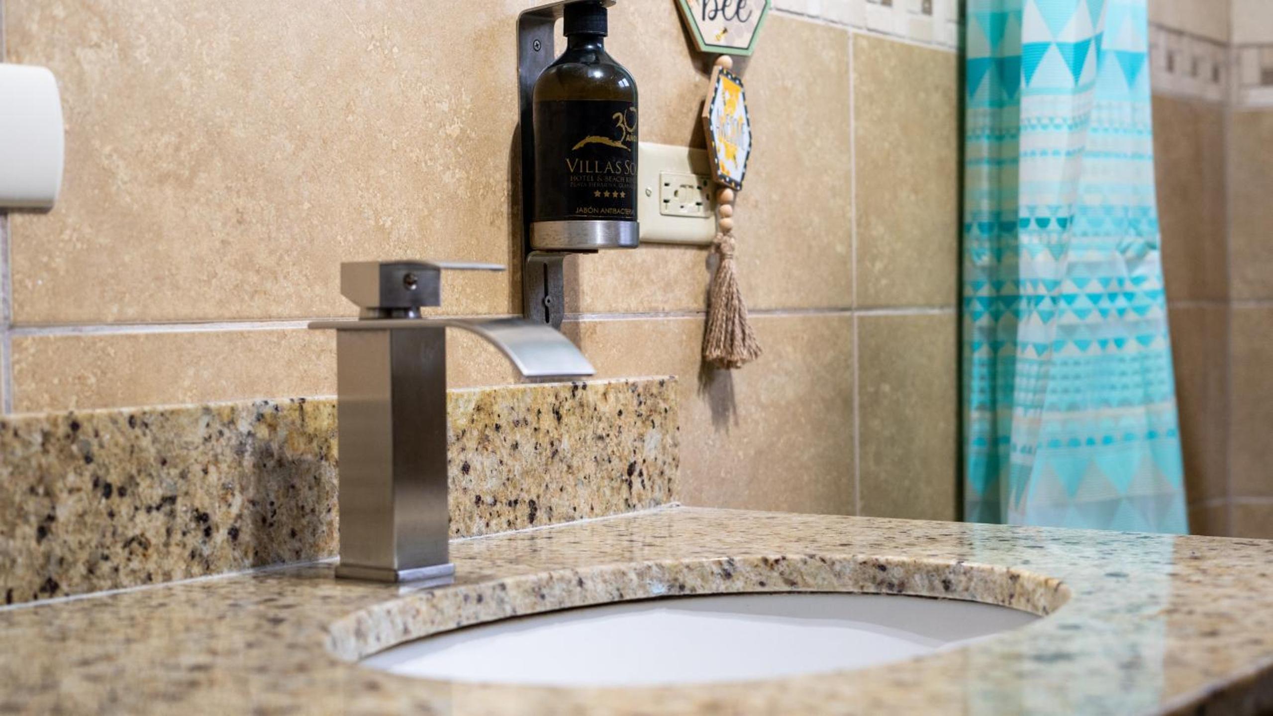 MonteMar Beach Condo At Playa hermosa
