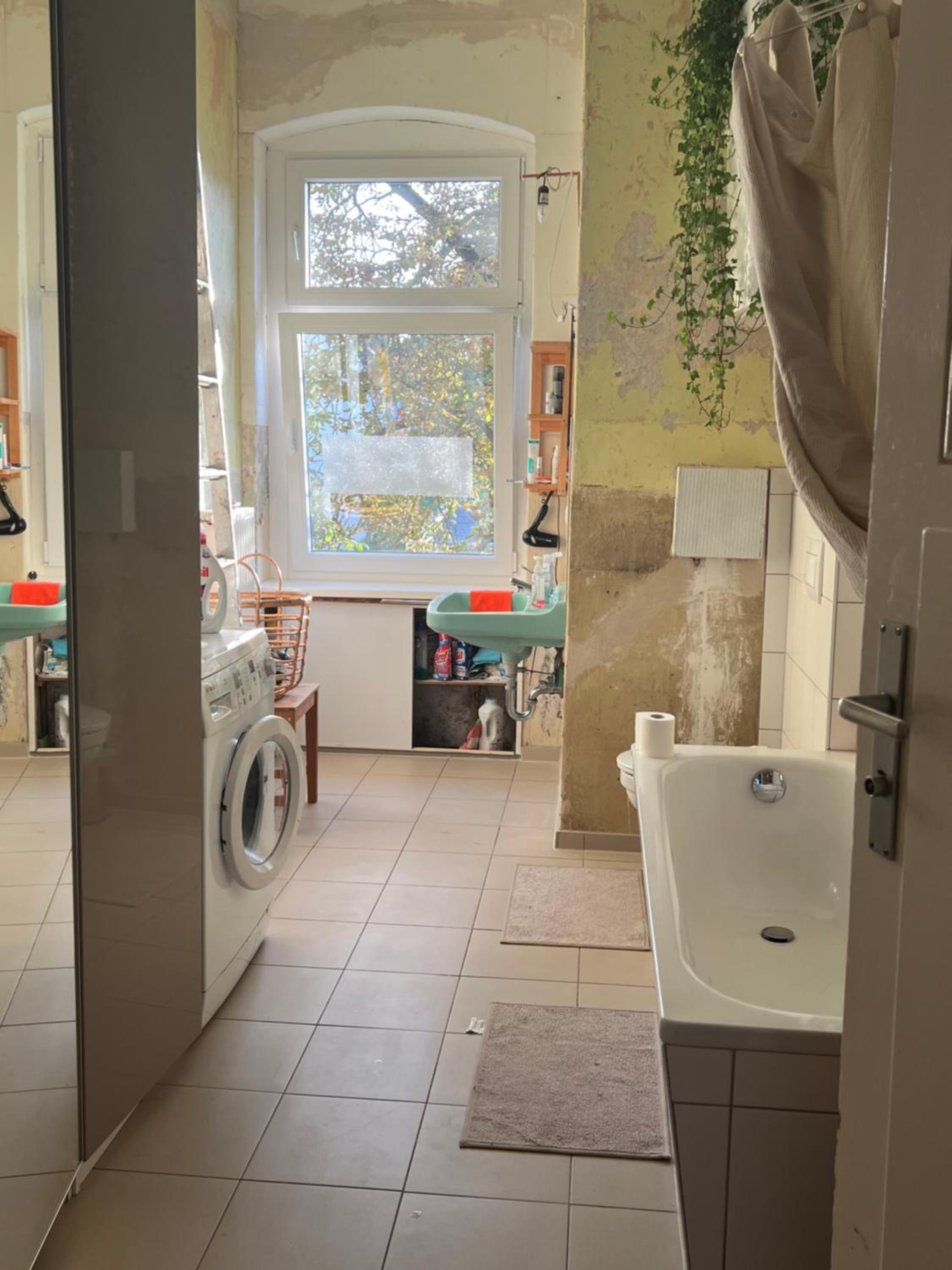 Schillerkiez helle zentrale Wohnung mit Berliner Charme
