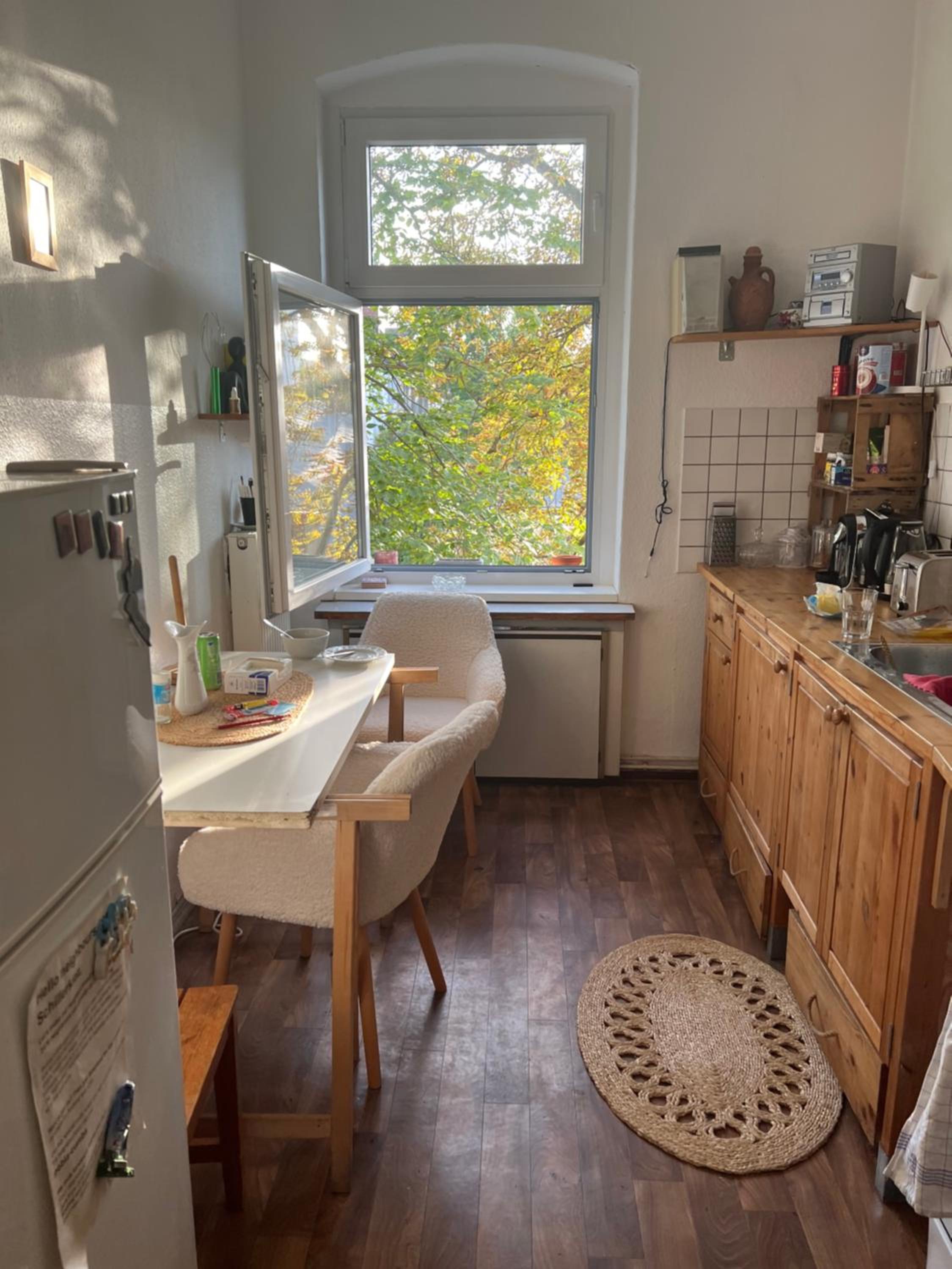 Schillerkiez helle zentrale Wohnung mit Berliner Charme