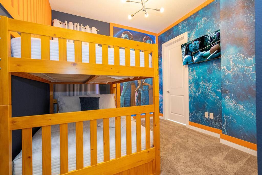 DLuxx Vacation Home 3 milles from Disney 7570