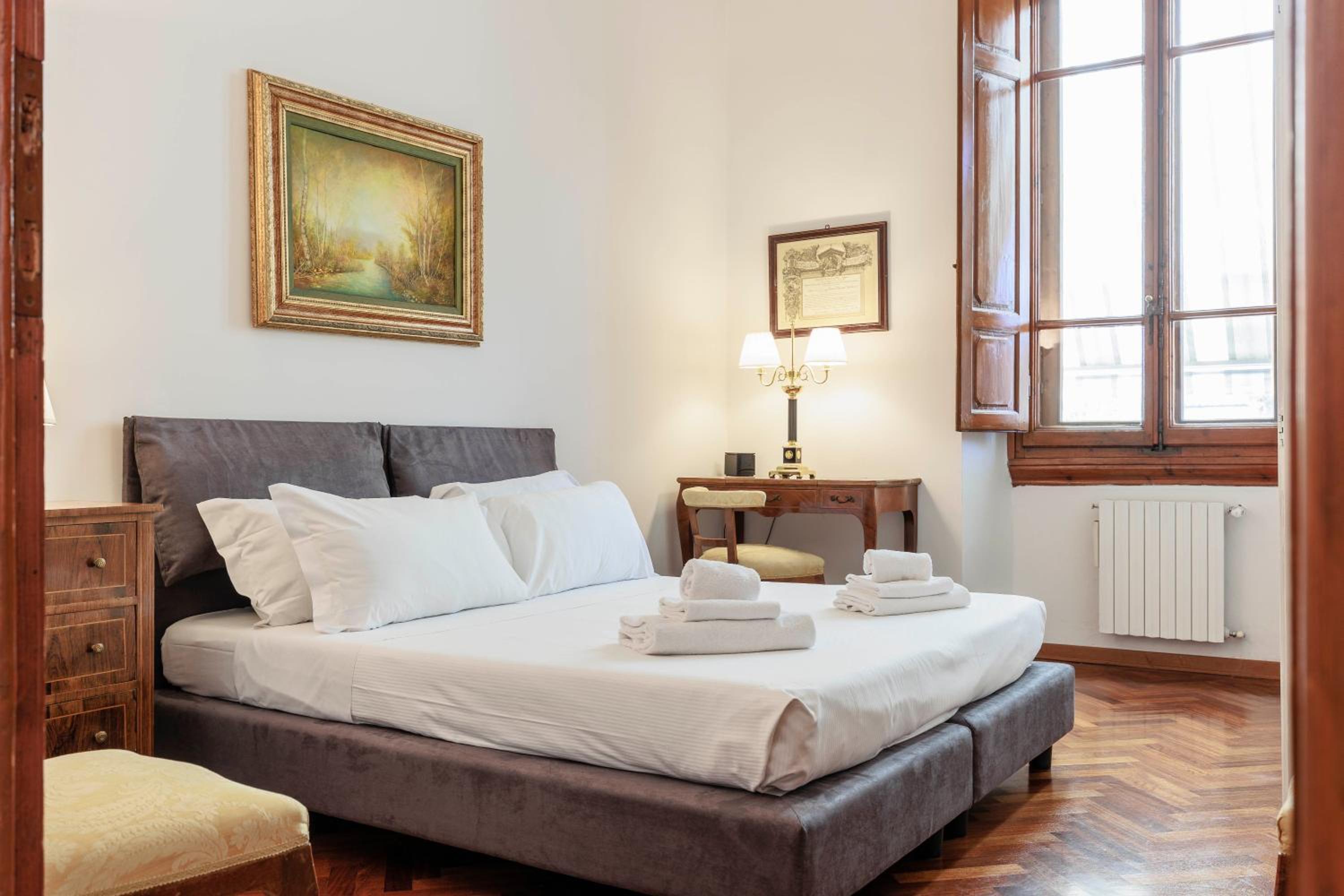 Spartaco Prestigious Apartment