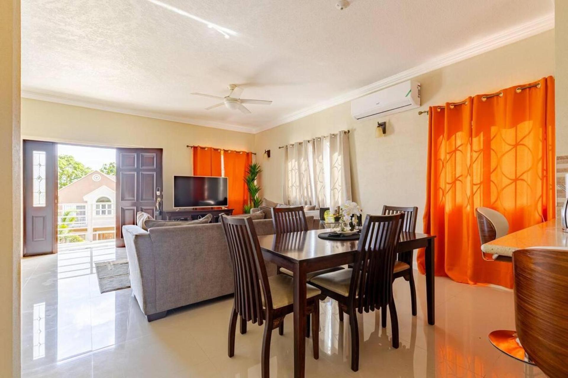 Luxury Sea-View Townhouse Pool Ocho Rios