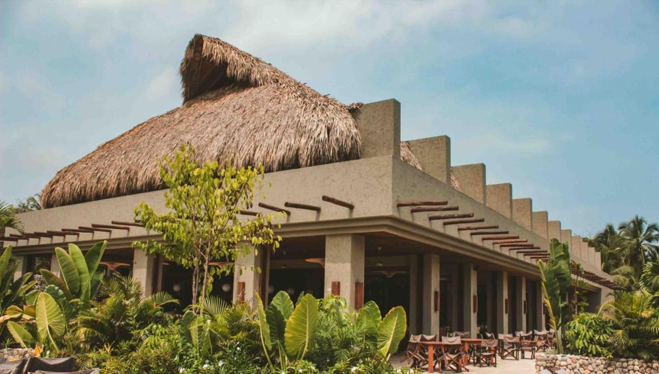 Villa Privada en Naio Palomino