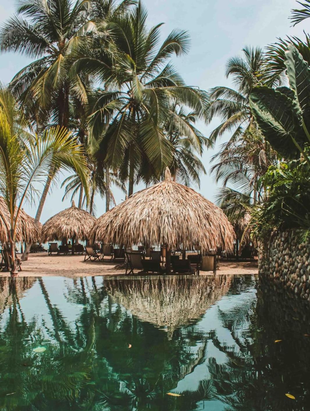 Villa Privada en Naio Palomino