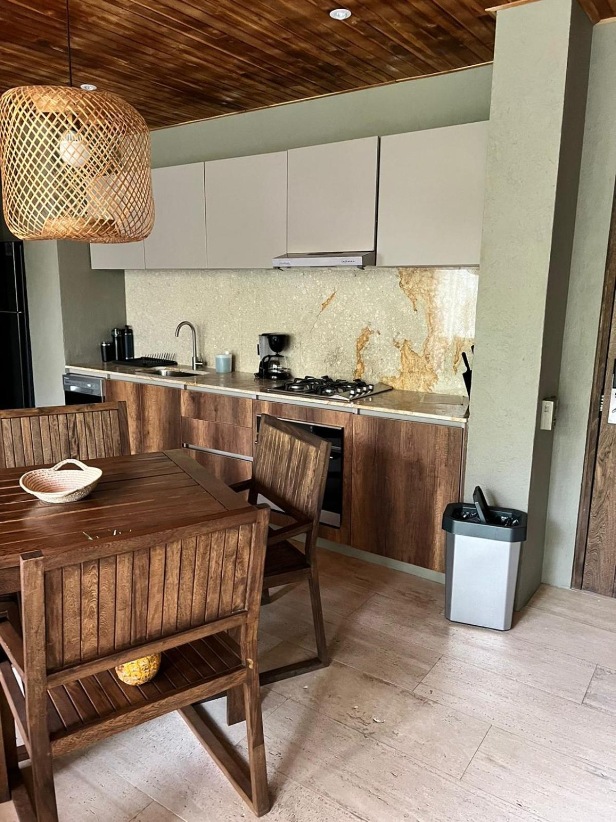 Villa Privada en Naio Palomino