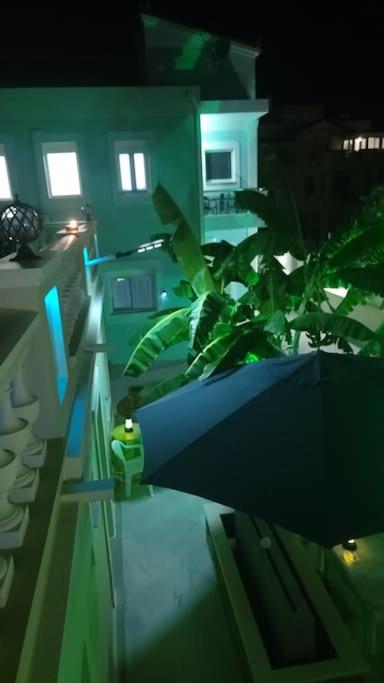 Dina's Tropical Island Escape view 5