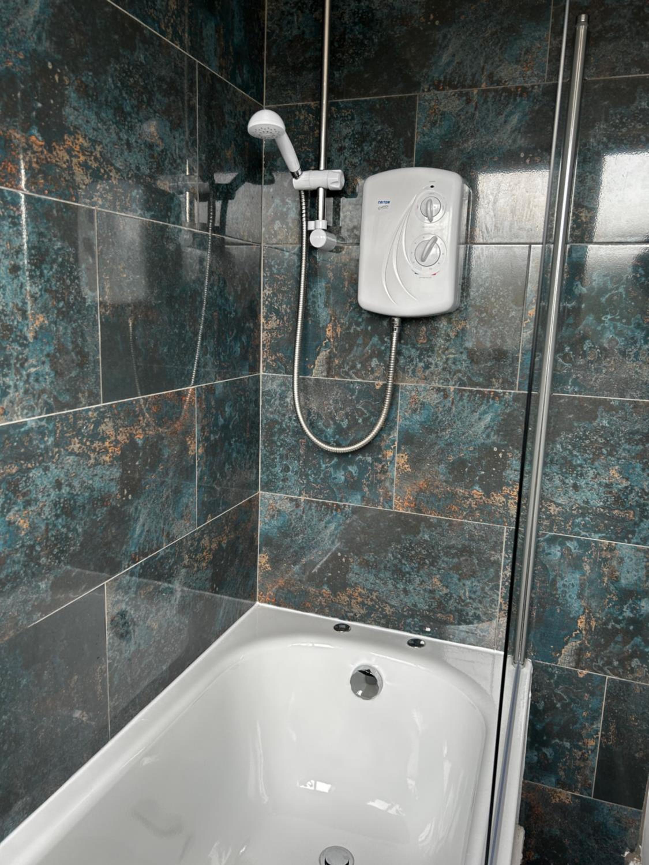 Spacious 1 Bedroom Apartment with free parking, photo 9