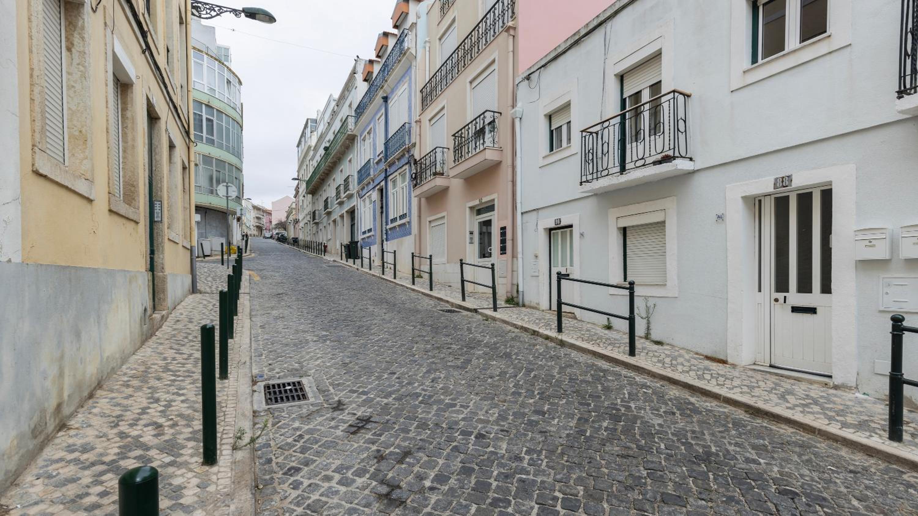 The Lisbon Serenity Apartment by LovelyStay view 5