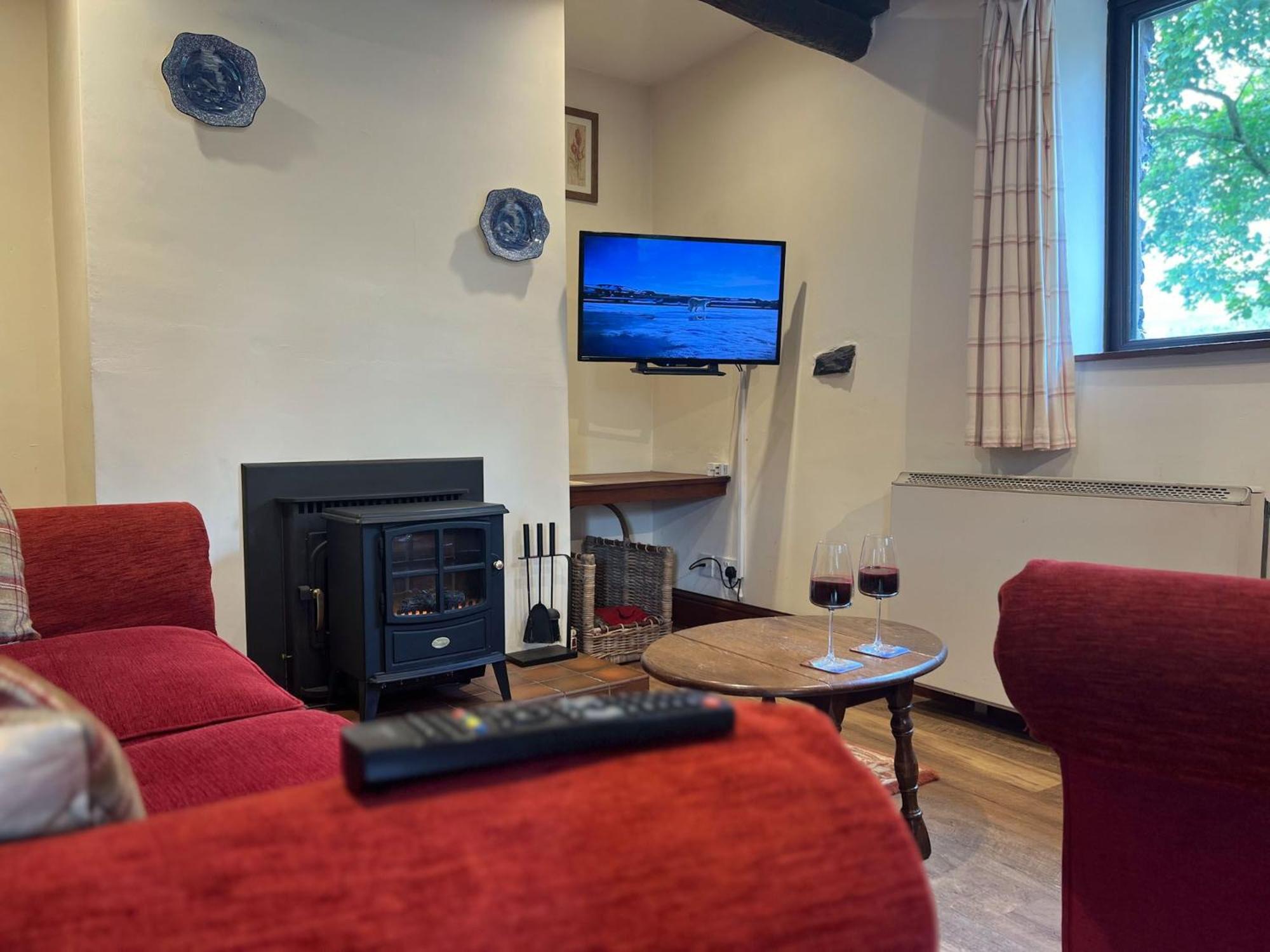 Bassenthwaite Farm Cottage, on a working farm in a tranquil setting
