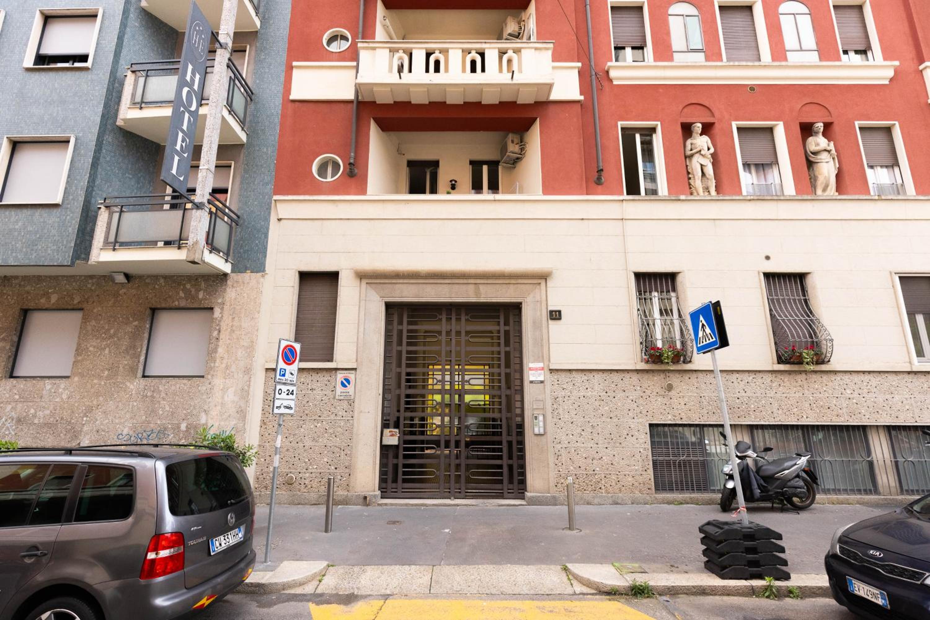 I Prime Location I Metro at Your Door, Duomo in 15 min!