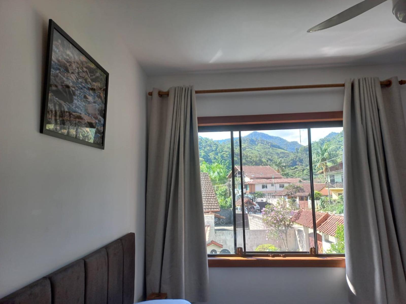 Encanto da Serra Suítes Lumiar
