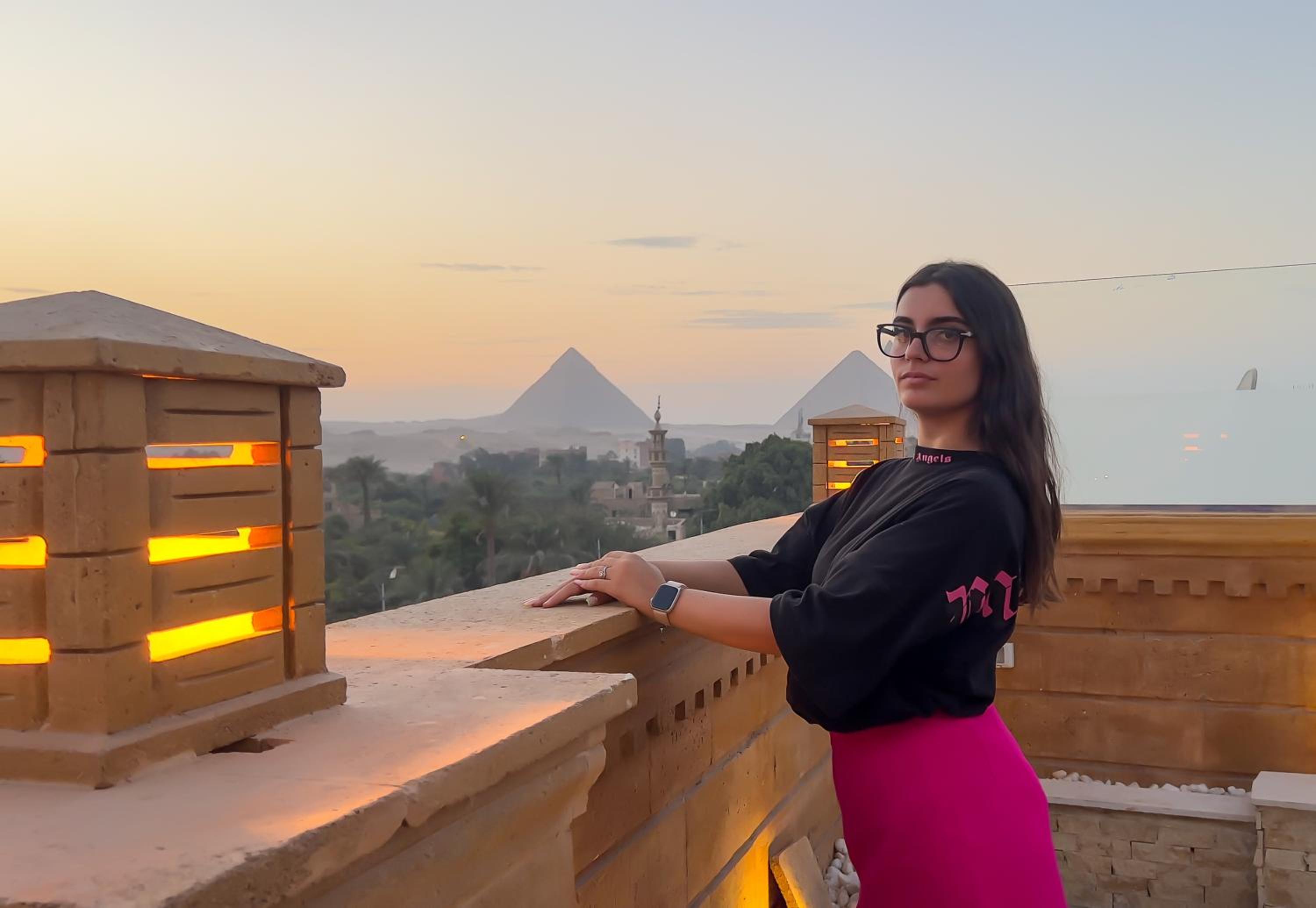 Taj Pyramids inn - Pyramids View Rooftop