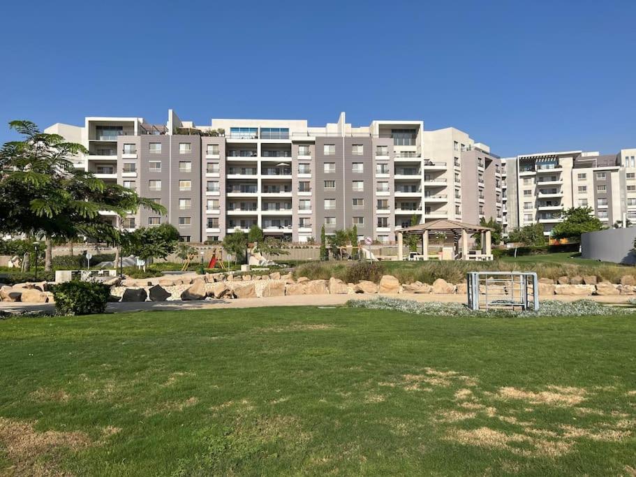 3-Bedroom CFC Walking To Mall