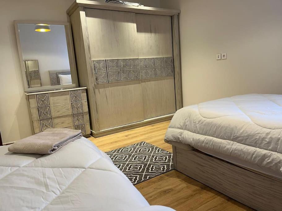 3-Bedroom CFC Walking To Mall