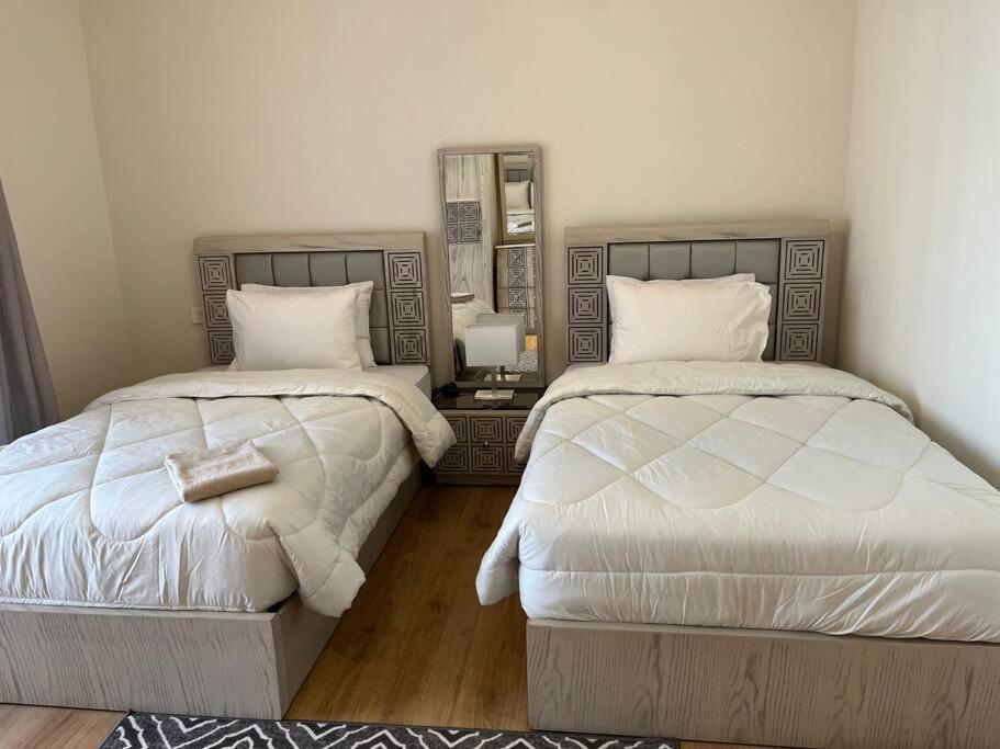 3-Bedroom CFC Walking To Mall