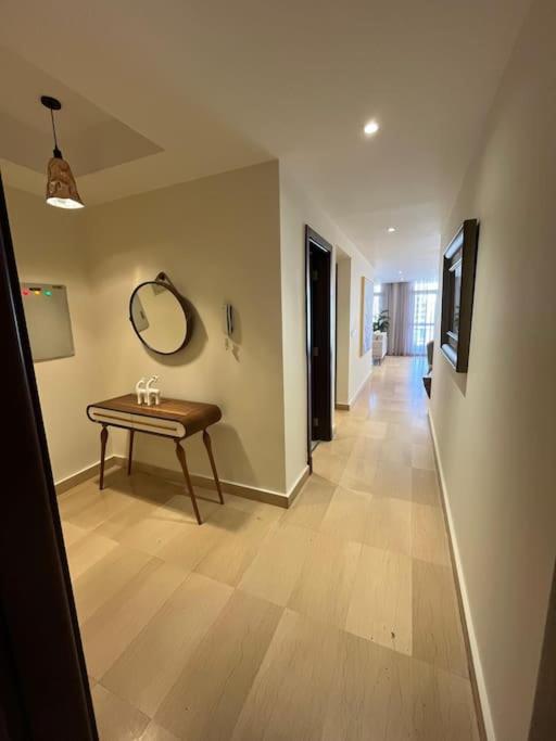 3-Bedroom CFC Walking To Mall