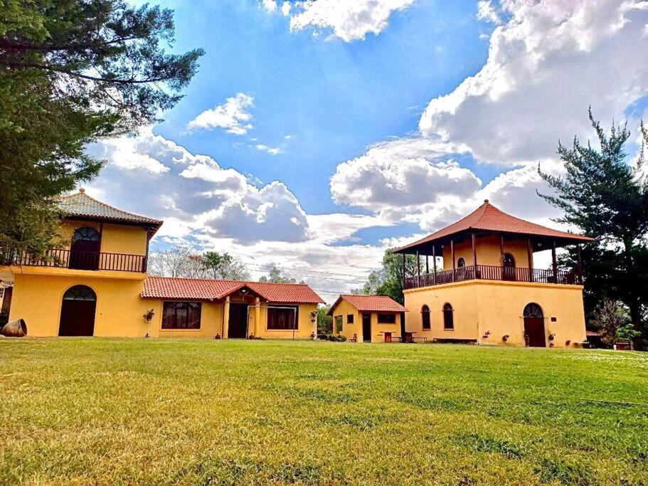 Espectacular y Cómoda Hacienda